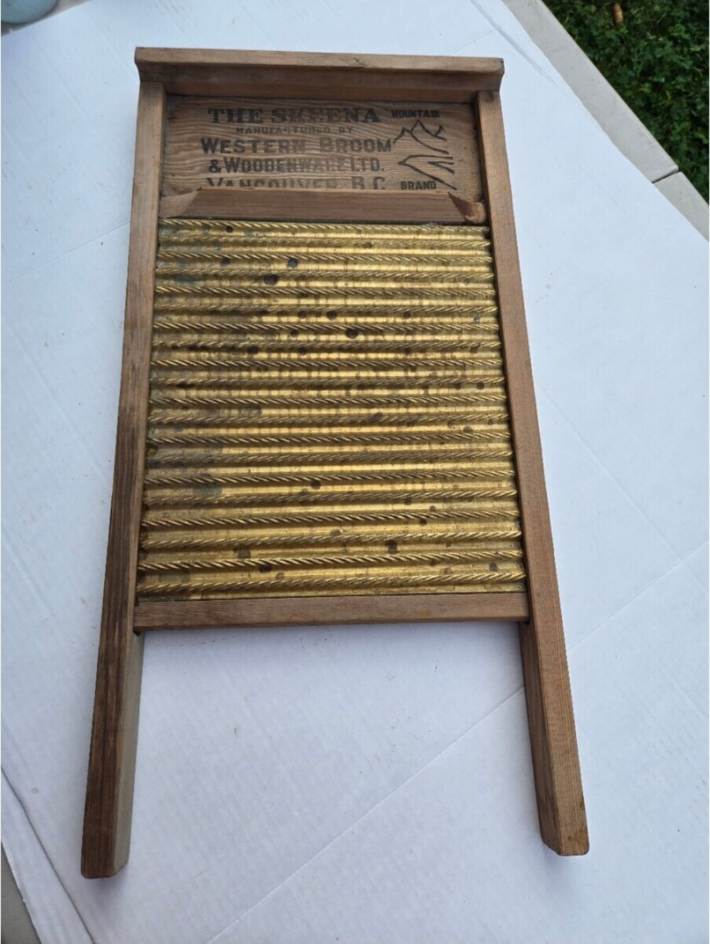 Vintage Washboard Western Broom & Woodenware Vancouver Antique Laundry Decor